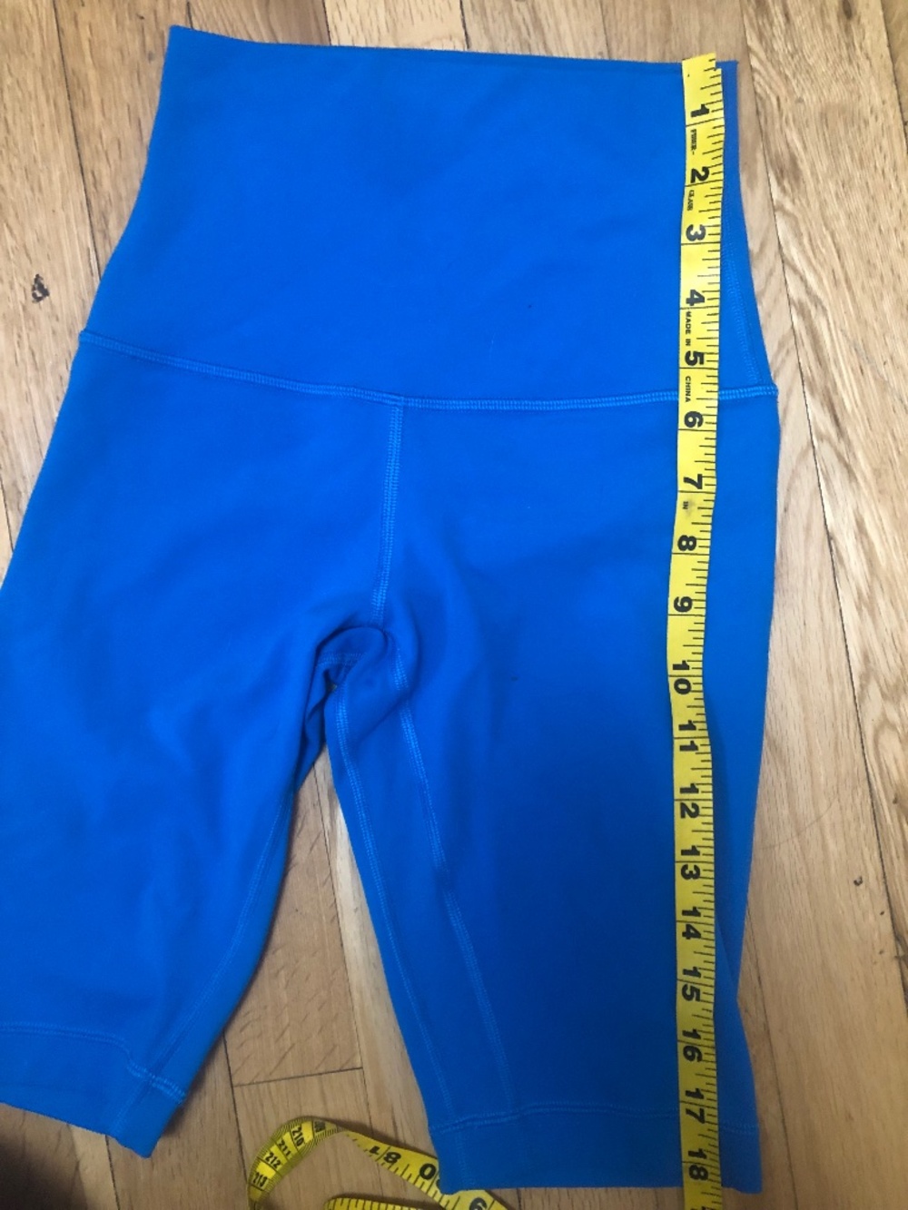 Lululemon Blue Athletic Shorts Wunder Train Size XS Like New - Picture 6 of 6